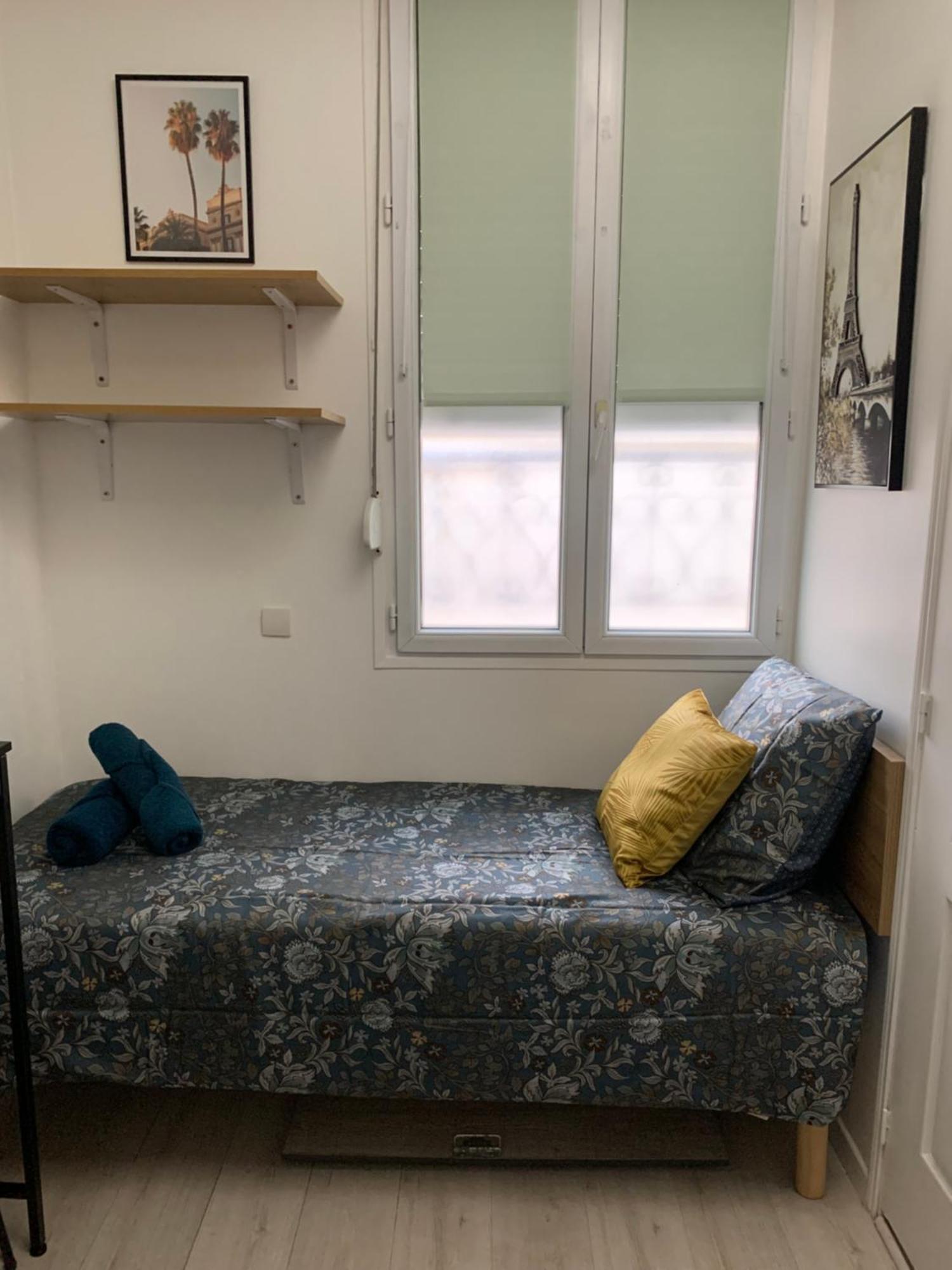 Paris Golden Studio Ngoại thất bức ảnh