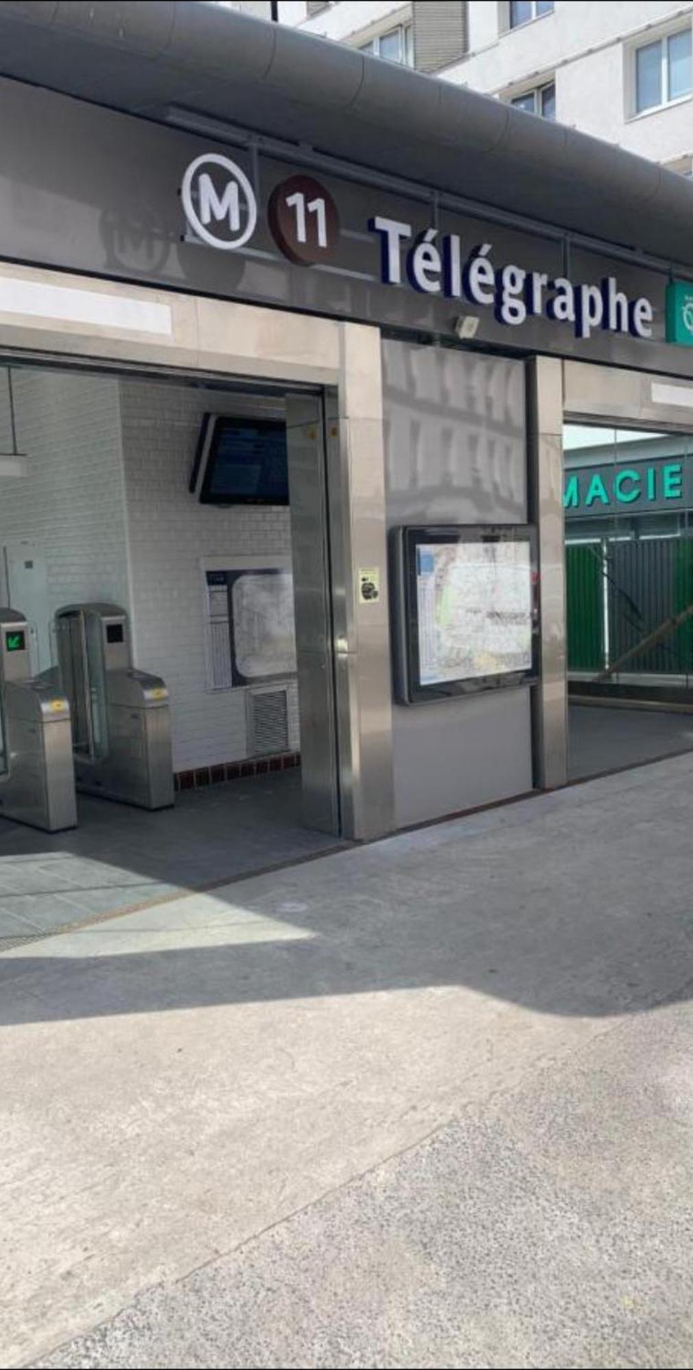 Paris Golden Studio Ngoại thất bức ảnh